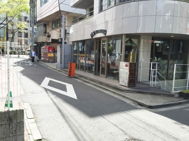 眞島ビル 画像