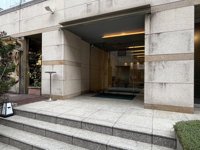 クローバー芝公園ビル　エントランス