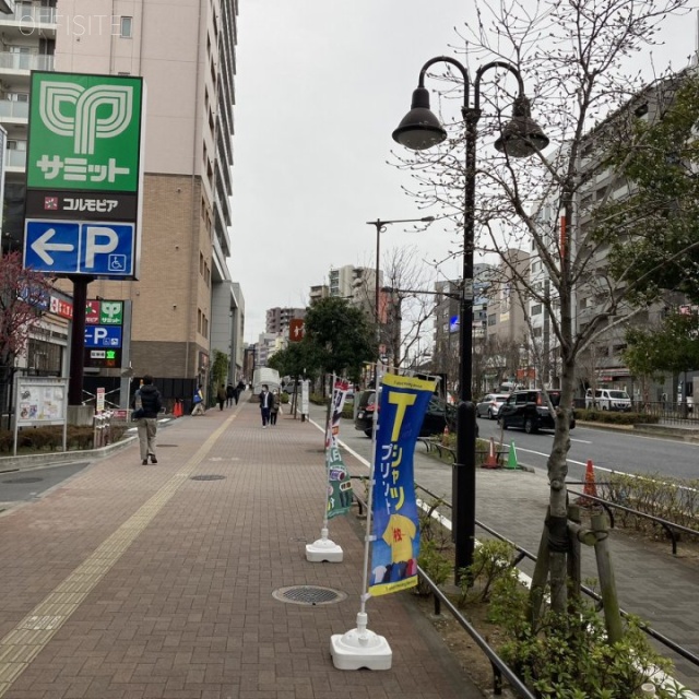 ONEST東中野ビル ビル前面道路