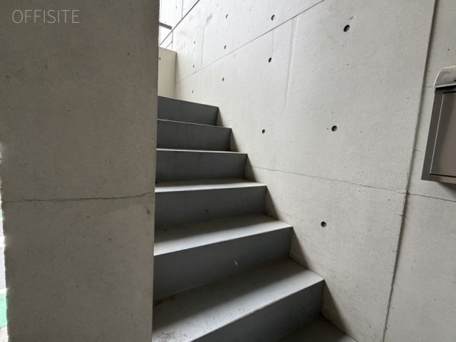 赤木屋ビル　階段