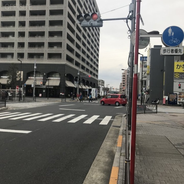 DY金町ビル ビル前面道路