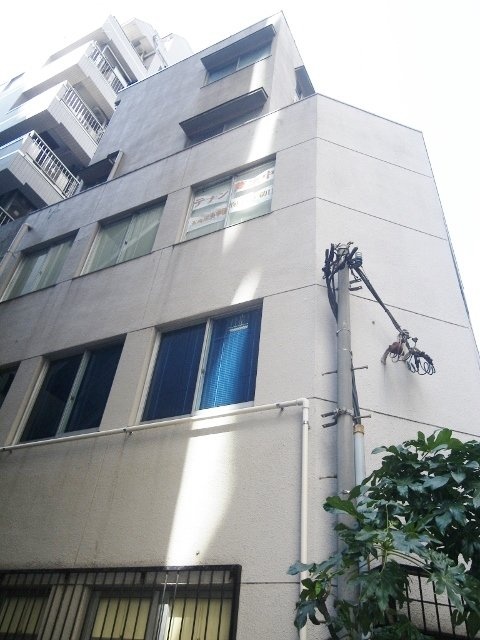 山崎ビル 画像