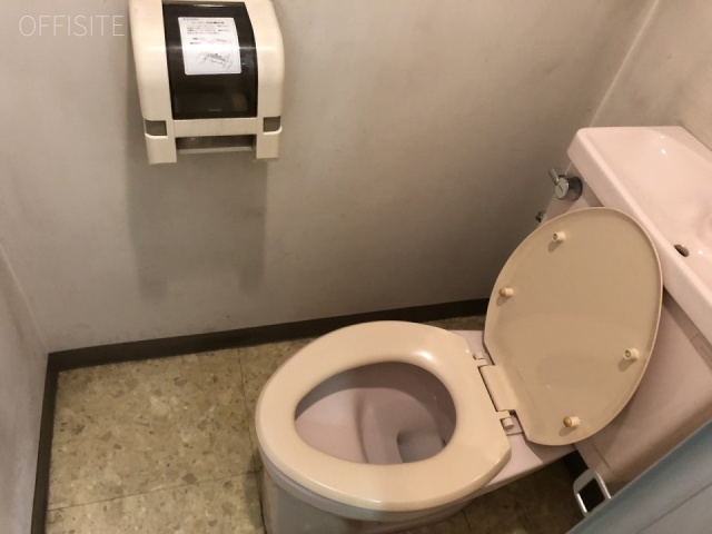 鈴木ビル トイレ