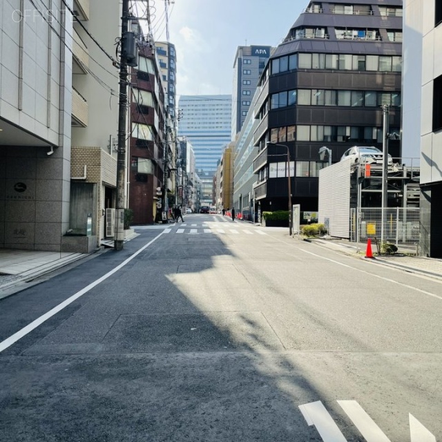 平河町コート ビル前面道路