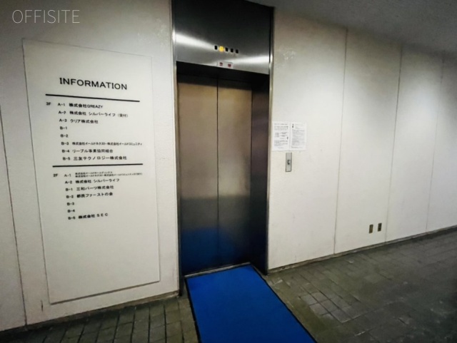 ハイネスロフティー　エントランス