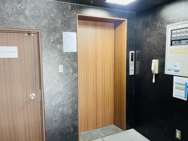 ヤサカ八丁堀ビル　エレベーター