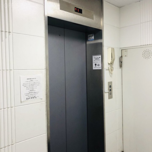 御徒町グランディアビル エレベーター