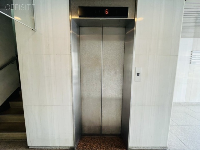 サトービル エントランス