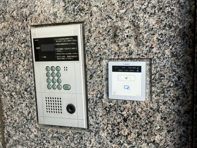 合人社御茶ノ水ビル　エントランス