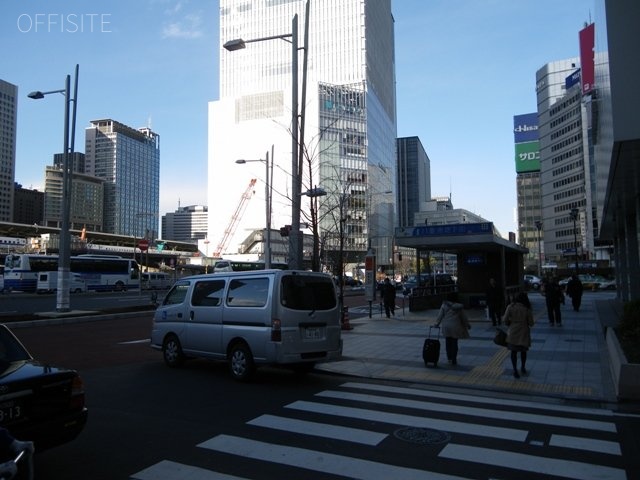 日本酒類販売新八重洲口ビル 画像