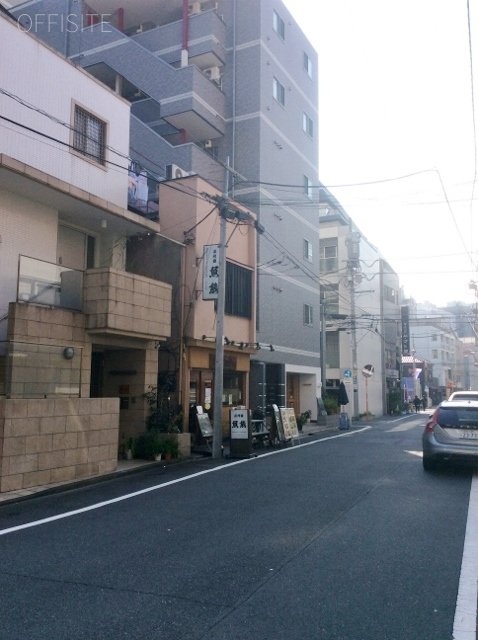エクセレンスビル ビル周辺道路