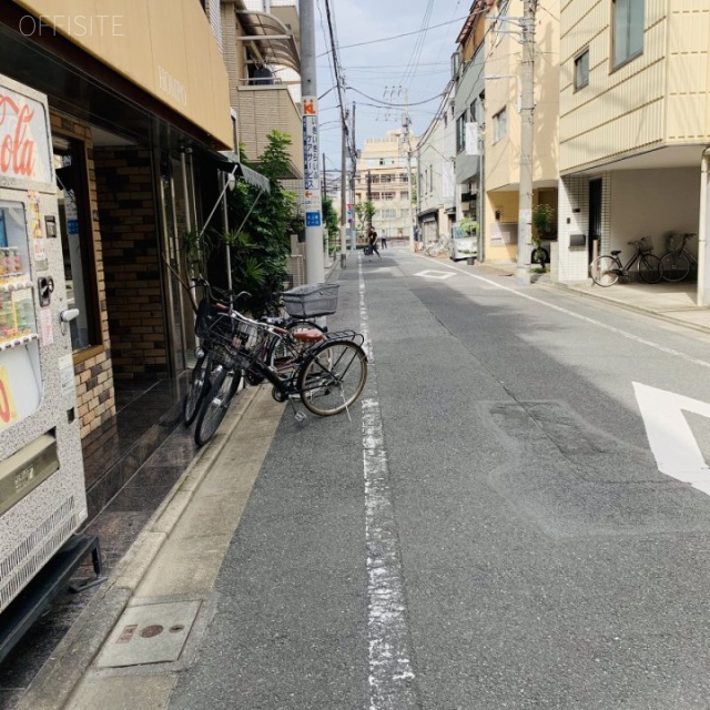 北上野ビル ビル前面道路