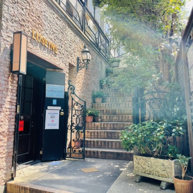 ルセーヌ館1号館 エントランス