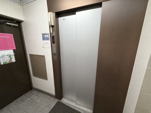 メゾンド六番町　エレベーター