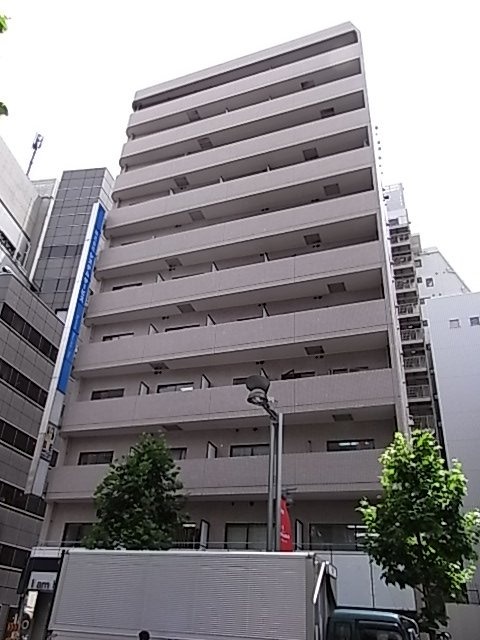 サニープラザ新宿御苑　外観