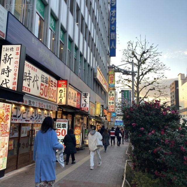 高田馬場ビル ビル前面道路