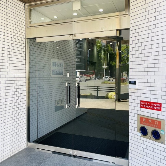 安藤本町ビル　エントランス