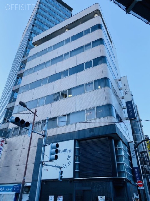 さんしんヒロセビル　外観