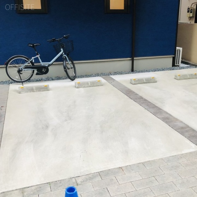 フローラⅡ 駐車場