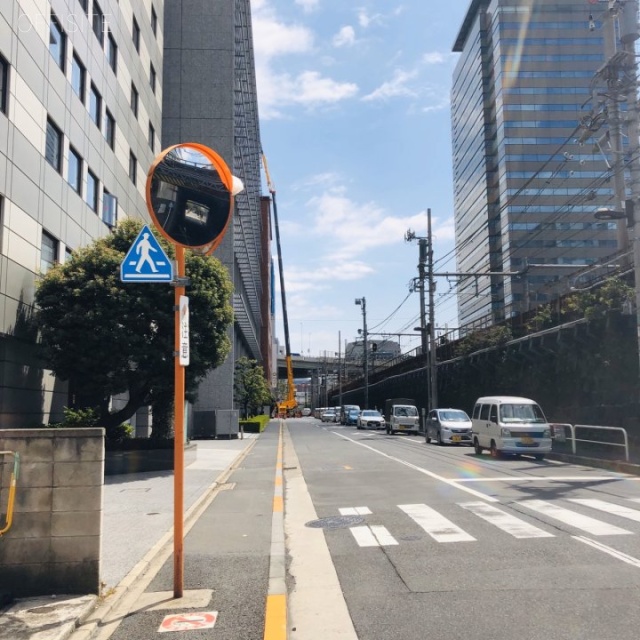 GS千代田ビル ビル前面道路