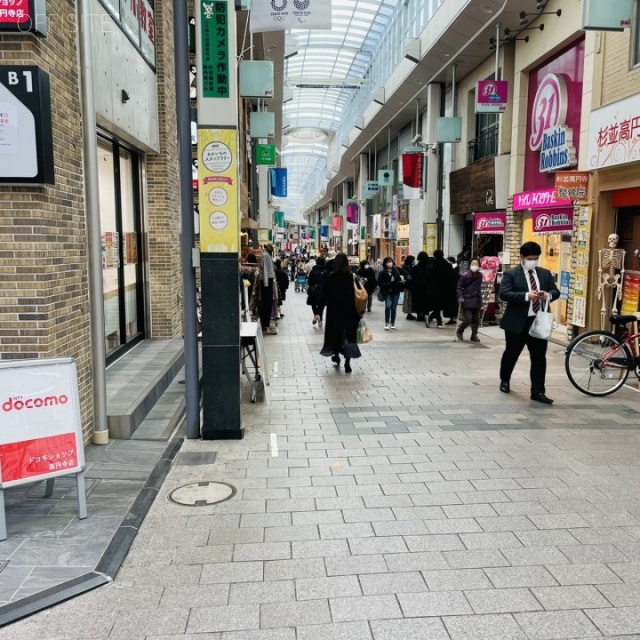 RESTA Koenji ビル前面道路