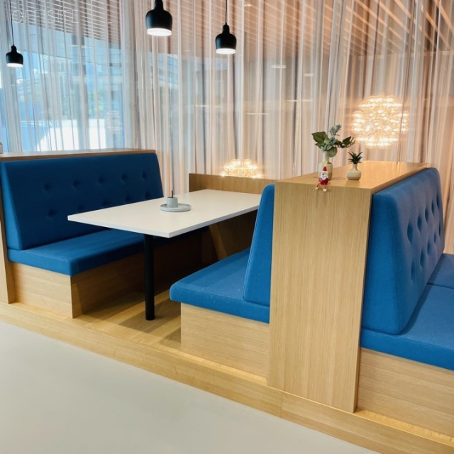 SPACES六本木 3階 1.00坪　2階 ロビー・カフェコーナー