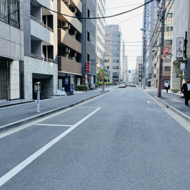 HF日本橋大伝馬町ビル 前面道路