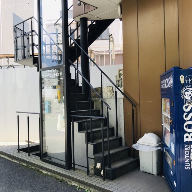 ニューベリー千駄ヶ谷　エントランス