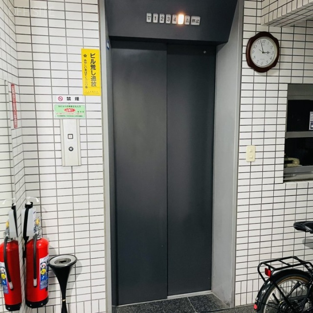 平田ビル エレベーター