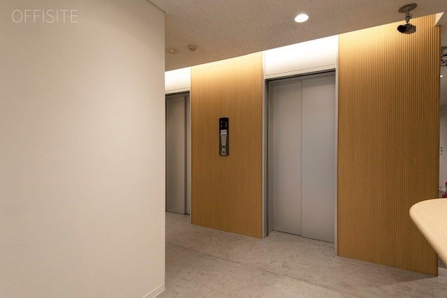 JWS兜町 エントランス