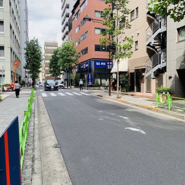 人形町KIビル ビル前面道路