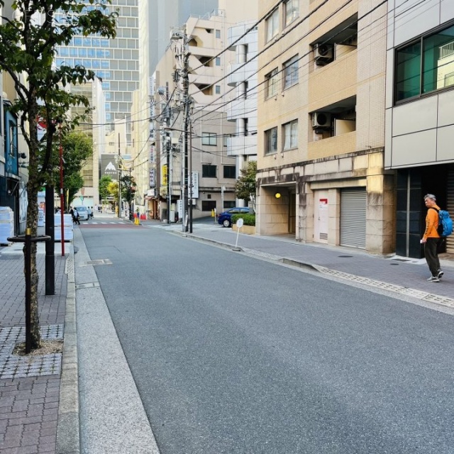 東観小川町ビル 前面道路