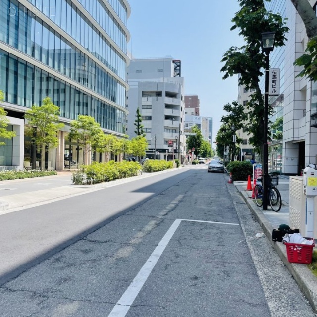 シトゥラスTビル　前面に伝馬町通
