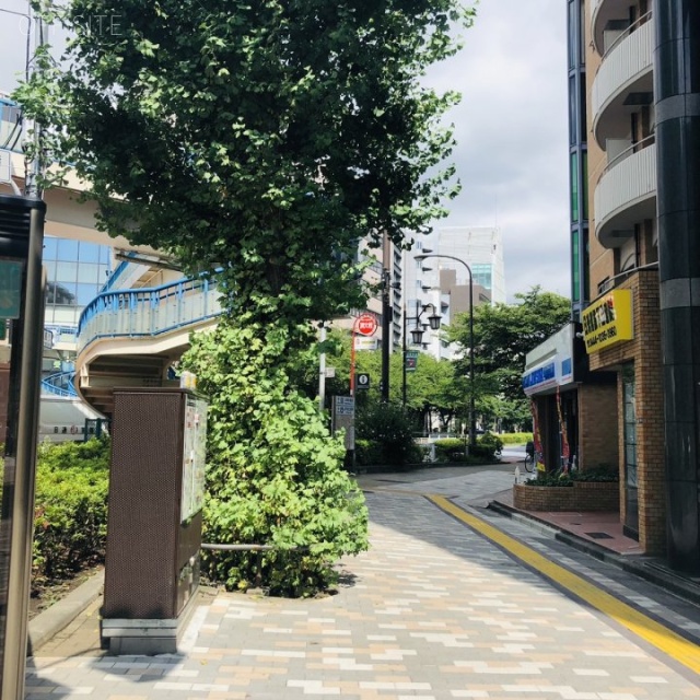 VORT恵比寿Ⅱ ビル前面道路