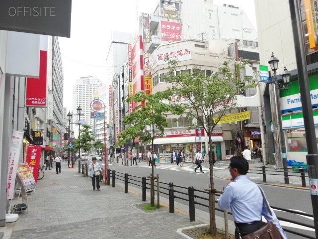 広瀬ビル ビル前面道路