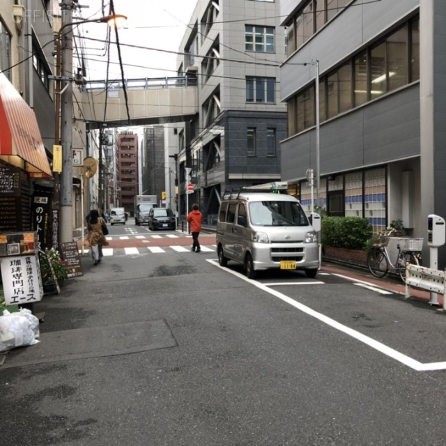 宮澤ビル ビル前面道路