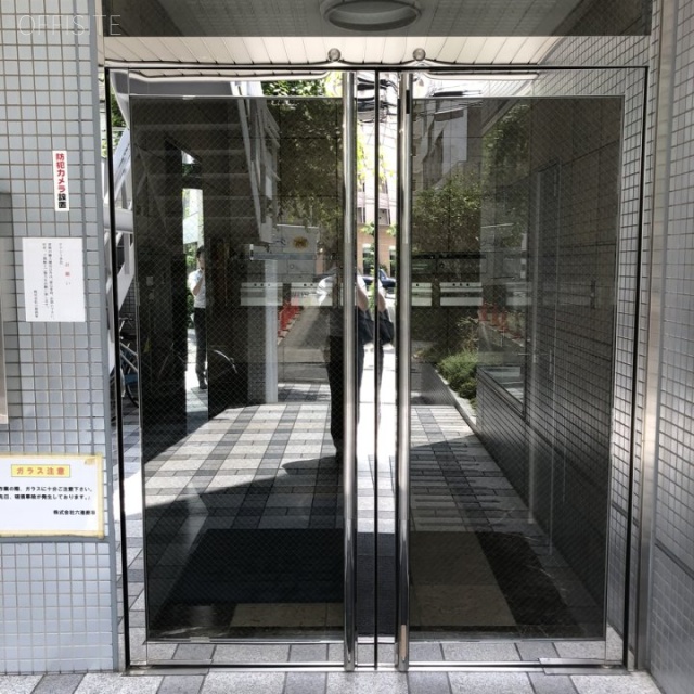 赤坂STビル エントランス