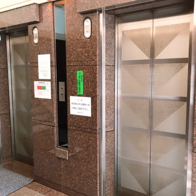 銀座山王ビル エレベーター