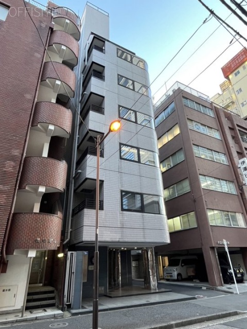 アーク神保町ビル 外観