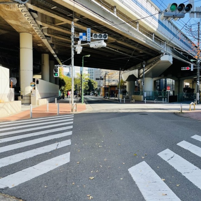 アサカシオン玉川台 ビル前面道路