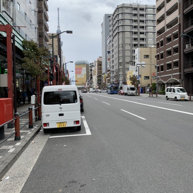 エスペランサ浅草 ビル前面道路