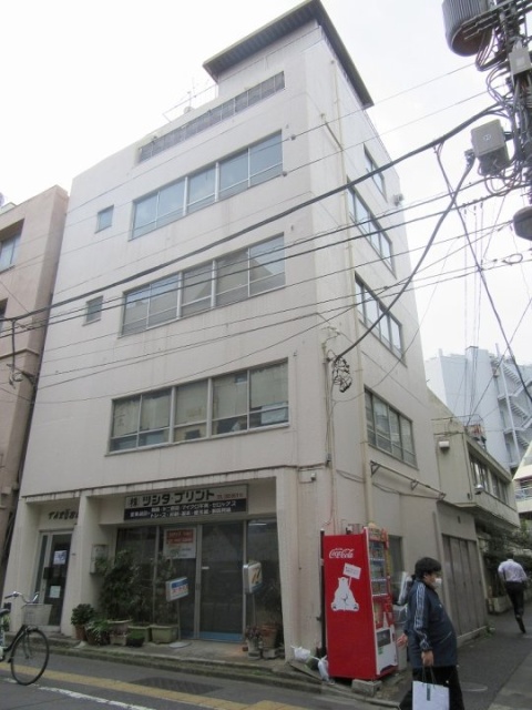 タロービル 外観