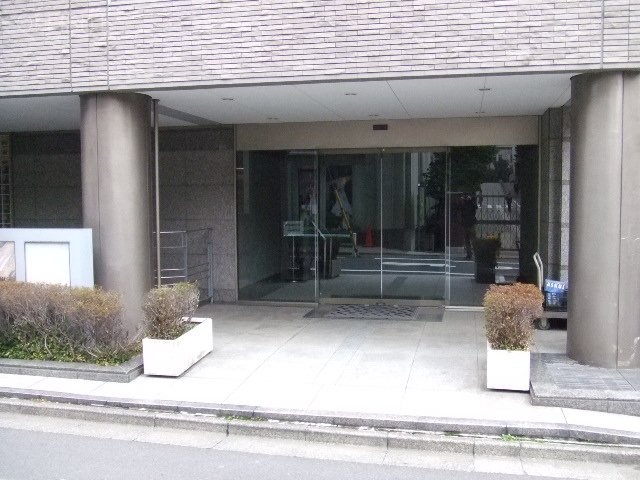 H&M南青山WESTビル 画像