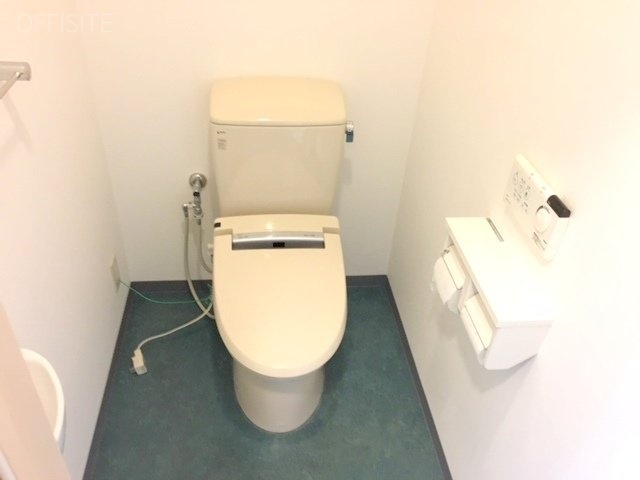 丸栄ビル トイレ