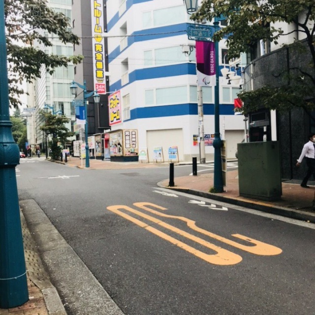SETOビル ビル前面道路