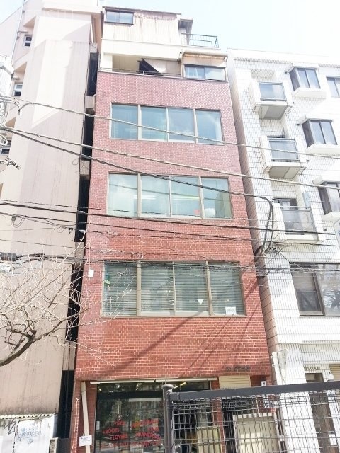 オークプラザビル 外観