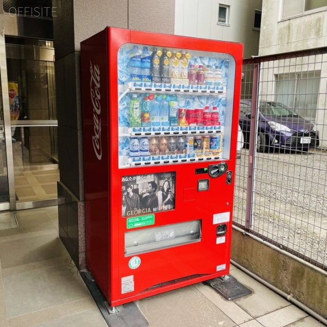 テイエヌビルディング　オフィスビル出入口