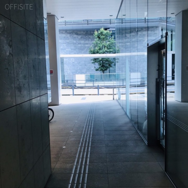 六本木アートシェル エントランス