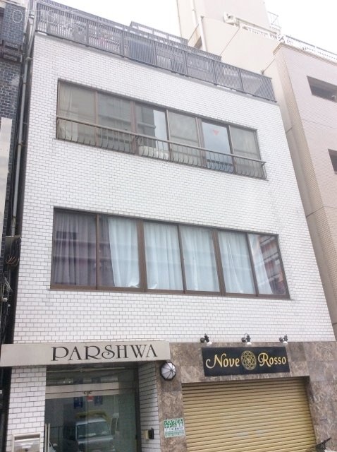 パスワビル 外観