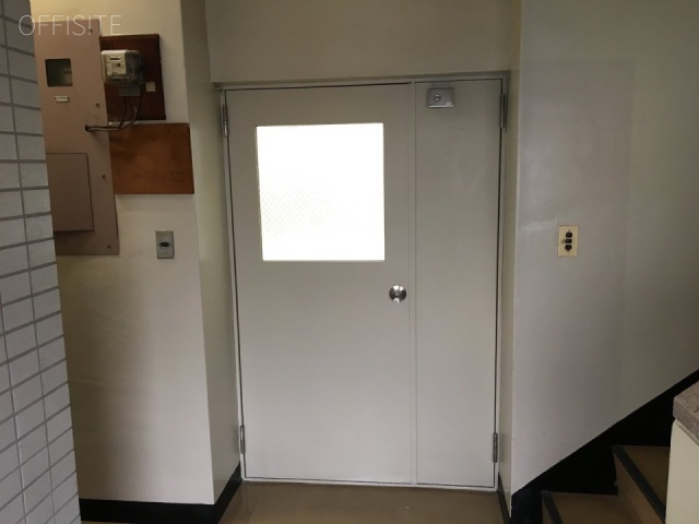 佐伯ビル 貸室入口